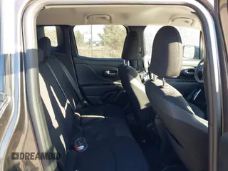 2020 Jeep Renegade Latitude with VIN ZACNJBBB8LPL33152, listed as a IAAI auction lot 41464373 with 92,925 mi miles and . Bid and sale history available at DreamBid. Image 8.