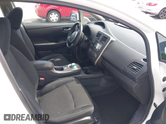 2015 Nissan LEAF S with VIN 1N4AZ0CP4FC326903, listed as a IAAI auction lot 42009732 with 109,794 mi miles. Bid and sale history available at carsss.com. Image 5.