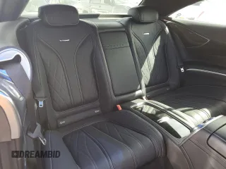 2015 Mercedes-Benz S 63 AMG z VIN WDDXJ7JB8FA006318, wystawiony jako Copart lot #47243145 z przebiegiem 54 848 mil mil oraz Szkoda całkowita • Salvage title. Historia ofert i sprzedaży dostępna na DreamBid. Obrazek 10.