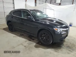 2018 Alfa Romeo Stelvio z VIN ZASFAKAN1J7B92901, wystawiony jako Copart lot #56943405 z przebiegiem 78 444 mil mil oraz Czysty tytuł • Clean title. Historia ofert i sprzedaży dostępna na DreamBid. Obrazek 4.