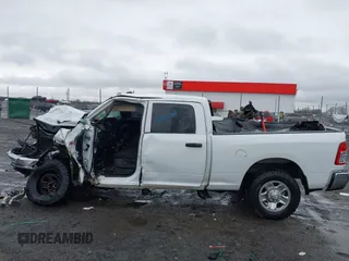 2019 Ram 2500 Tradesman with VIN 3C6UR5CJ7KG611707, listed as a IAAI auction lot 41548229 with 1 mi miles. Bid and sale history available at carsss.com. Image 13.