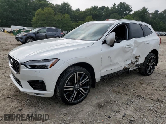 2019 Volvo XC60 R-Design z VIN LYVA22RM9KB233381, wystawiony jako Copart lot #67698424 z przebiegiem 66 835 mil mil oraz Szkoda całkowita • Salvage title. Historia ofert i sprzedaży dostępna na DreamBid. Obrazek 1.