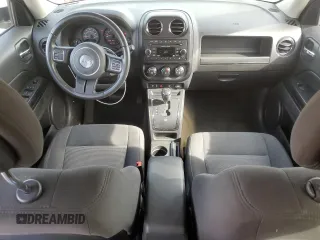 2016 Jeep Patriot Latitude with VIN 1C4NJRFB5GD742252, listed as a Copart auction lot 54364955 with 108,134 mi miles and Salvage title. Bid and sale history available at DreamBid. Image 8.