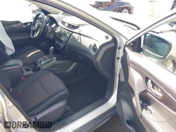 2018 Nissan Rogue SV with VIN 5N1AT2MT1JC765161, listed as a IAAI auction lot 41917911 with 46,724 mi miles and . Bid and sale history available at carsss.com. Image 5.
