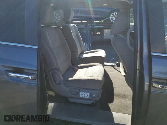 2017 Honda Odyssey SE with VIN 5FNRL5H37HB018616, listed as a Copart auction lot 87174674 with 124,367 mi miles and Salvage Title. Bid and sale history available at carsss.com. Image 11.