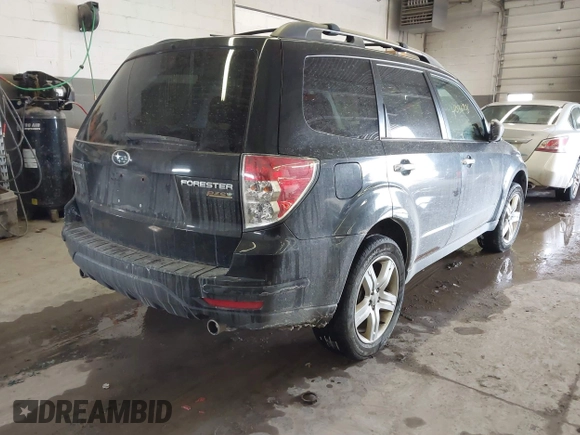 2010 Subaru Forester 2.5X Premium with VIN JF2SH6CC1AG728883, listed as a IAAI auction lot 41536308 with 81,155 mi miles. Bid and sale history available at carsss.com. Image 4.