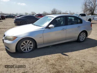 2007 BMW 3 Series 328i z VIN WBAVA33537KX74038, wystawiony jako Copart lot #53875175 z przebiegiem Nie podano mil oraz Szkoda całkowita • Salvage title. Historia ofert i sprzedaży dostępna na DreamBid. Obrazek 1.