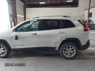 2014 Jeep Cherokee Latitude с VIN 1C4PJLCB5EW101744, выставлен на аукционе IAAI как лот 42617033 с пробегом 102 031 миль миль и . История ставок и продаж доступна на DreamBid. Изображение 15.