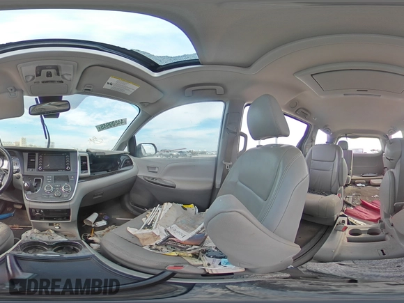 2019 Toyota Sienna XLE Auto Access Seat z VIN 5TDYZ3DC3KS971766, wystawiony jako Copart lot #44809945 z przebiegiem Nie podano mil oraz Szkoda całkowita • Salvage title. Historia ofert i sprzedaży dostępna na DreamBid. Obrazek 14.
