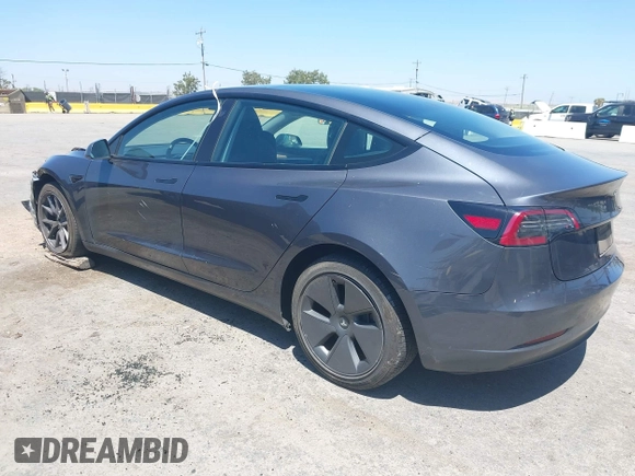 2023 Tesla Model 3 с VIN 5YJ3E1EA2PF639384, выставлен на аукционе IAAI как лот 42486851 с пробегом 33 083 миль миль и . История ставок и продаж доступна на DreamBid. Изображение 3.