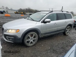 2015 Volvo XC70 T6 with VIN YV4902NK0F1226472, listed as a Copart auction lot 51863475 with 179,305 mi miles and Clean Title. Bid and sale history available at DreamBid. Image 1.