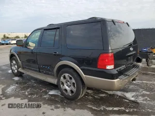 2003 Ford Expedition Eddie Bauer z VIN 1FMFU18L33LB66949, wystawiony jako Copart lot #56013995 z przebiegiem 265 551 mil mil oraz Szkoda całkowita • Salvage title. Historia ofert i sprzedaży dostępna na DreamBid. Obrazek 2.