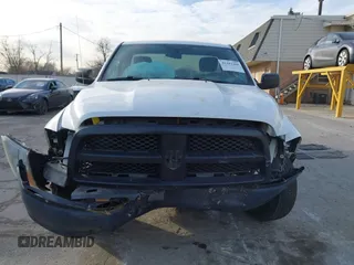 2012 Ram 1500 ST z VIN 3C6JD6DP5CG264518, wystawiony jako IAAI lot #41103265 z przebiegiem 145 791 mil mil oraz . Historia ofert i sprzedaży dostępna na DreamBid. Obrazek 12.