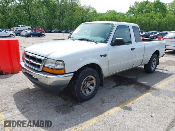 2000 Ford Ranger XL with VIN 1FTYR14V9YPA89591, listed as a IAAI auction lot 42139925 with 63,304 mi miles. Bid and sale history available at carsss.com. Image 2.