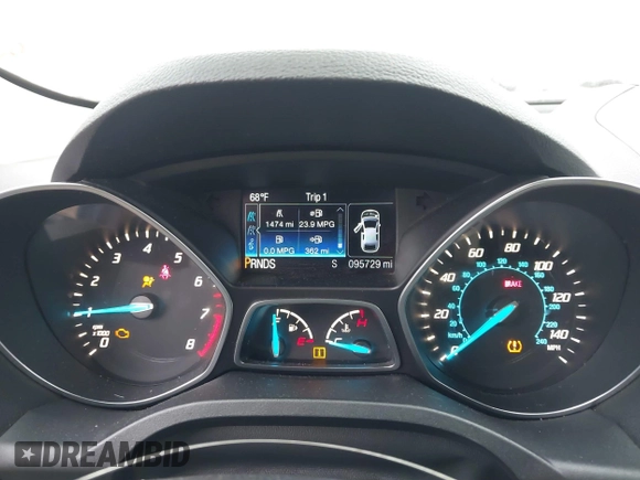2014 Ford Escape SE with VIN 1FMCU0GX6EUD43105, listed as a IAAI auction lot 41728686 with 95,729 mi miles. Bid and sale history available at carsss.com. Image 7.