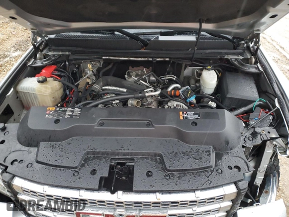 2013 GMC Sierra 2500HD SLT with VIN 1GT121E83DF217046, listed as a Copart auction lot 86259994 with 160,088 mi miles and Salvage title. Bid and sale history available at DreamBid. Image 11.
