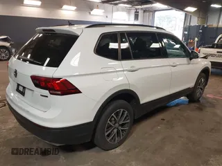 2021 Volkswagen Tiguan S with VIN 3VV0B7AX8MM019835, listed as a IAAI auction lot 41632843 with 35,357 mi miles and . Bid and sale history available at DreamBid. Image 4.
