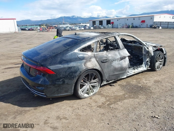 2019 Audi A7 Premium Plus with VIN WAUU2AF28KN051257, listed as a IAAI auction lot 41949211 with 1 mi miles. Bid and sale history available at carsss.com. Image 4.