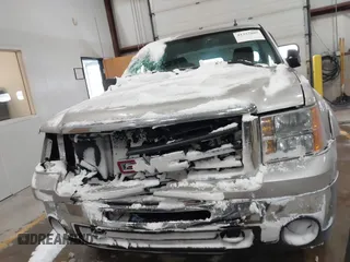 2009 GMC Sierra 1500 SLE with VIN 2GTEK29J291113067, listed as a IAAI auction lot 41327805 with 196,055 mi miles. Bid and sale history available at carsss.com. Image 12.