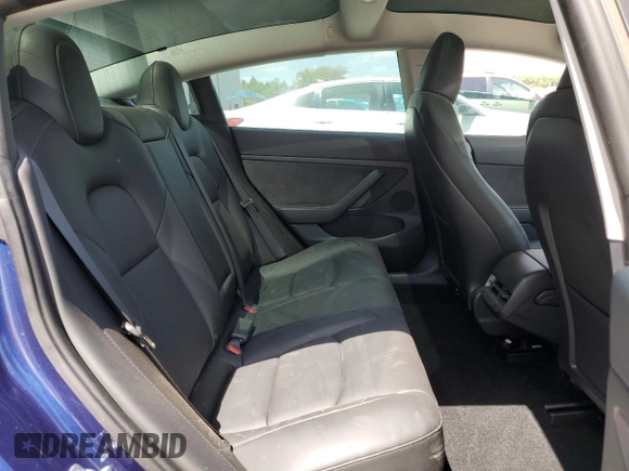 2023 Tesla Model 3 Performance z VIN 5YJ3E1EC4PF558646, wystawiony jako Copart lot #55201985 z przebiegiem 24 455 mil mil oraz Nie do naprawy • Non repairable. Historia ofert i sprzedaży dostępna na DreamBid. Obrazek 10.