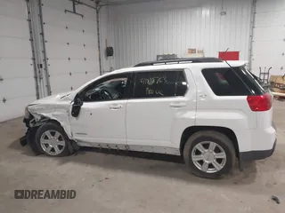 2015 GMC Terrain SLT z VIN 2GKFLXEK0F6195381, wystawiony jako IAAI lot #41818763 z przebiegiem 70 688 mil mil oraz . Historia ofert i sprzedaży dostępna na DreamBid. Obrazek 14.