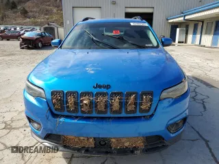 2021 Jeep Cherokee Altitude z VIN 1C4PJMLB7MD137385, wystawiony jako Copart lot #45909505 z przebiegiem Nie podano mil oraz Szkoda całkowita • Salvage title. Historia ofert i sprzedaży dostępna na DreamBid. Obrazek 5.