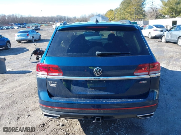 2021 Volkswagen Atlas 3.6L V6 SE w/Technology with VIN 1V2KR2CA6MC564513, listed as a IAAI auction lot 41582367 with 39,337 mi miles. Bid and sale history available at carsss.com. Image 16.