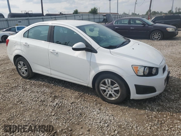2015 Chevrolet Sonic LT z VIN 1G1JC5SH8F4120862, wystawiony jako Copart lot #60685265 z przebiegiem 163 346 mil mil oraz Czysty tytuł • Clean title. Historia ofert i sprzedaży dostępna na DreamBid. Obrazek 4.