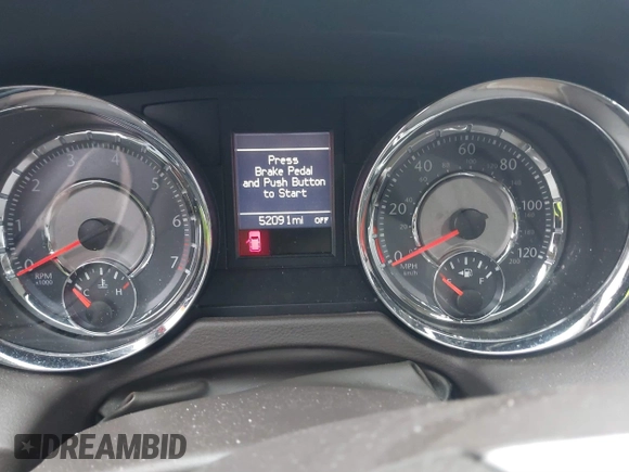 2016 Chrysler Town & Country Limited Platinum with VIN 2C4RC1GG7GR128503, listed as a IAAI auction lot 41551051 with 52,091 mi miles. Bid and sale history available at carsss.com. Image 7.