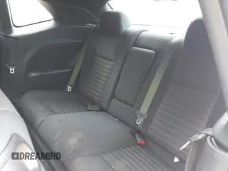 2013 Dodge Challenger SXT с VIN 2C3CDYAG0DH607372, выставлен на аукционе IAAI как лот 42819112 с пробегом 223 376 миль миль и . История ставок и продаж доступна на DreamBid. Изображение 8.