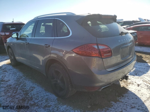 2013 Porsche Cayenne Diesel with VIN WP1AF2A28DLA33880, listed as a Copart auction lot 88075105 with 121,384 mi miles and Salvage Title. Bid and sale history available at carsss.com. Image 2.