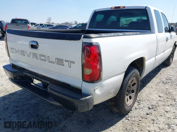 2006 Chevrolet Silverado 1500 Work Truck with VIN 1GCEC19XX6Z253172, listed as a IAAI auction lot 41747425 with 233,008 mi miles. Bid and sale history available at carsss.com. Image 6.