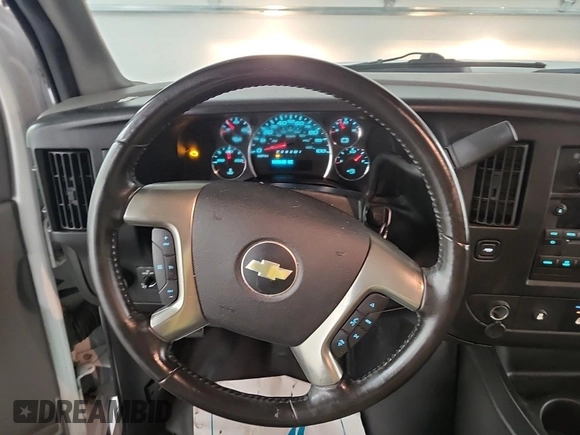 2015 Chevrolet Express Cargo with VIN 1GCWGFCF9F1167047, listed as a IAAI auction lot 42666478 with 169,647 mi miles and . Bid and sale history available at DreamBid. Image 20.