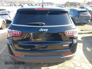 2018 Jeep Compass Altitude с VIN 3C4NJCBB0JT233741, выставлен на аукционе IAAI как лот 42002593 с пробегом 59 889 миль миль и . История ставок и продаж доступна на DreamBid. Изображение 16.