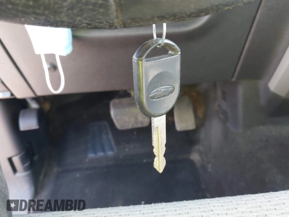 2011 Ford F-150 XL с VIN 1FTFX1EF4BFA36783, выставлен на аукционе IAAI как лот 42419503 с пробегом 200 846 миль миль и . История ставок и продаж доступна на DreamBid. Изображение 11.