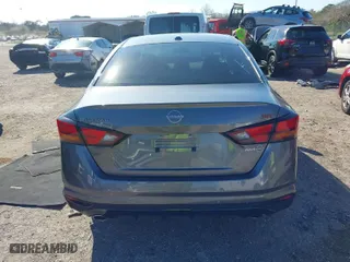 2025 Nissan Altima SR with VIN 1N4BL4CV2SN341474, listed as a IAAI auction lot 41649218 with 2,896 mi miles. Bid and sale history available at carsss.com. Image 16.
