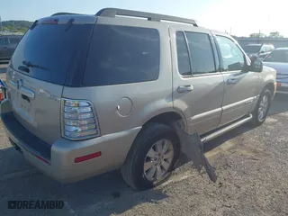 2007 Mercury Mountaineer with VIN 4M2EU47EX7UJ08044, listed as a IAAI auction lot 40366600 with 237,626 mi miles. Bid and sale history available at carsss.com. Image 4.