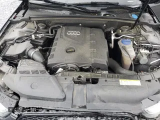 2014 Audi A4 Premium Plus z VIN WAUFFAFL1EN006459, wystawiony jako Copart lot #54127535 z przebiegiem 126 842 mil mil oraz Szkoda całkowita • Salvage title. Historia ofert i sprzedaży dostępna na DreamBid. Obrazek 11.