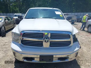 2016 Ram 1500 Big Horn z VIN 3C6RR7LTXGG262651, wystawiony jako IAAI lot #42322576 z przebiegiem 187 072 mil mil oraz . Historia ofert i sprzedaży dostępna na DreamBid. Obrazek 13.