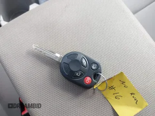 2011 Ford Escape Hybrid z VIN 1FMCU5K37BKB86287, wystawiony jako IAAI lot #42683149 z przebiegiem 151 972 mil mil oraz . Historia ofert i sprzedaży dostępna na DreamBid. Obrazek 11.