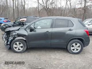 2019 Chevrolet Trax LS with VIN 3GNCJNSB5KL386143, listed as a IAAI auction lot 41848085 with 78,680 mi miles and . Bid and sale history available at DreamBid. Image 14.