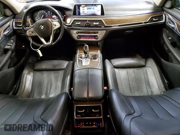 2017 BMW 7 Series 740i xDrive with VIN WBA7E4C53HGU99097, listed as a Copart auction lot 43945695 with 117,790 mi miles and Salvage Title. Bid and sale history available at carsss.com. Image 8.