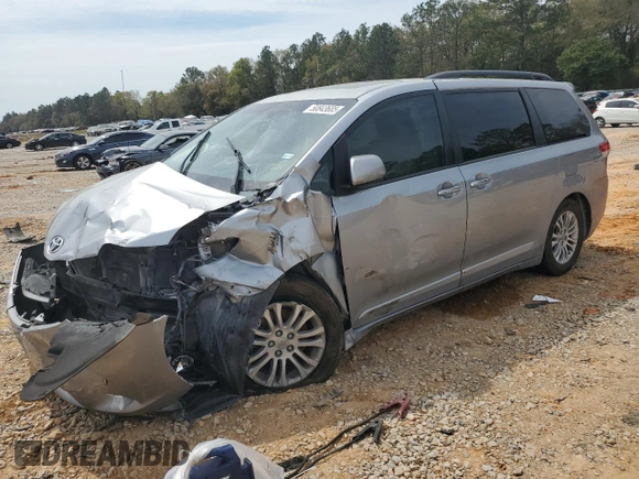 2013 Toyota Sienna XLE AAS with VIN 5TDYK3DC5DS303300, listed as a Copart auction lot 50843685 with 0 mi miles and Salvage Title. Bid and sale history available at carsss.com. Image 1.