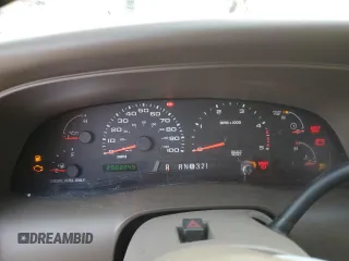 2004 Ford Excursion Eddie Bauer z VIN 1FMSU45P54EC84353, wystawiony jako Copart lot #41508425 z przebiegiem 290 224 mil mil oraz Szkoda całkowita • Salvage title. Historia ofert i sprzedaży dostępna na DreamBid. Obrazek 9.