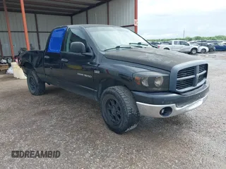 2007 Dodge 1500 SLT с VIN 1D7HU18217S197042, выставлен на аукционе IAAI как лот 42115173 с пробегом 242 180 миль миль и . История ставок и продаж доступна на DreamBid. Изображение 1.