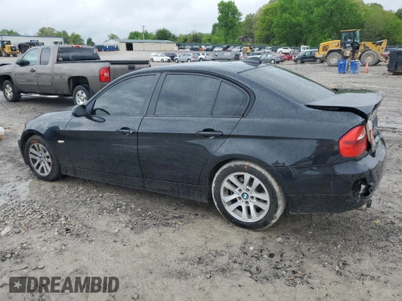 2006 BMW 3 Series 325i z VIN WBAVB13546KX39539, wystawiony jako Copart lot #54245225 z przebiegiem 217 453 mil mil oraz Czysty tytuł • Clean title. Historia ofert i sprzedaży dostępna na DreamBid. Obrazek 2.