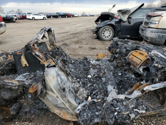 2007 Chevrolet Corvette with VIN 1G1YY26U875100922, listed as a Copart auction lot 43825715 with 0 mi miles and Salvage Title. Bid and sale history available at carsss.com. Image 10.