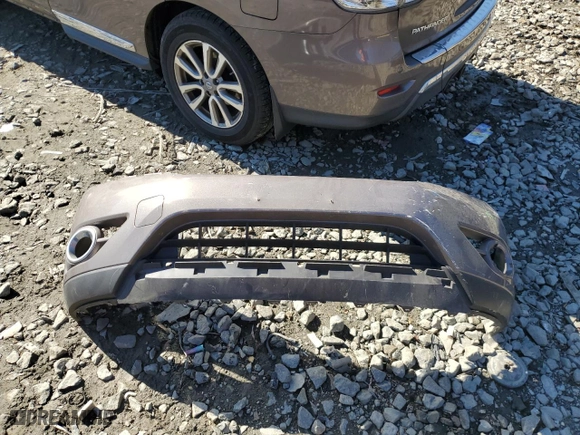 2014 Nissan Pathfinder SV with VIN 5N1AR2MM1EC706950, listed as a Copart auction lot 49158495 with 184,883 mi miles and Salvage Title. Bid and sale history available at carsss.com. Image 13.