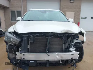 2019 Infiniti QX60 Luxe z VIN 5N1DL0MM6KC506158, wystawiony jako IAAI lot #42316181 z przebiegiem 81 211 mil mil oraz . Historia ofert i sprzedaży dostępna na DreamBid. Obrazek 13.