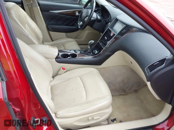 2014 Infiniti Q50 Sport with VIN JN1BV7AR4EM702549, listed as a IAAI auction lot 41803344 with 197,187 mi miles and . Bid and sale history available at carsss.com. Image 5.